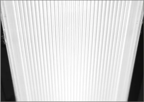 Low-glare lens option /LG
