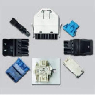 Custom configuration connector arrangement