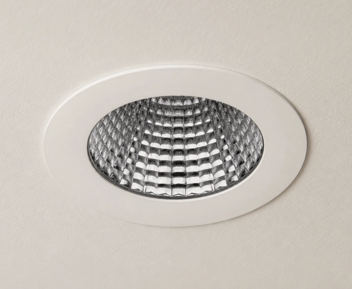 Clarity shown in a commercial lighting application