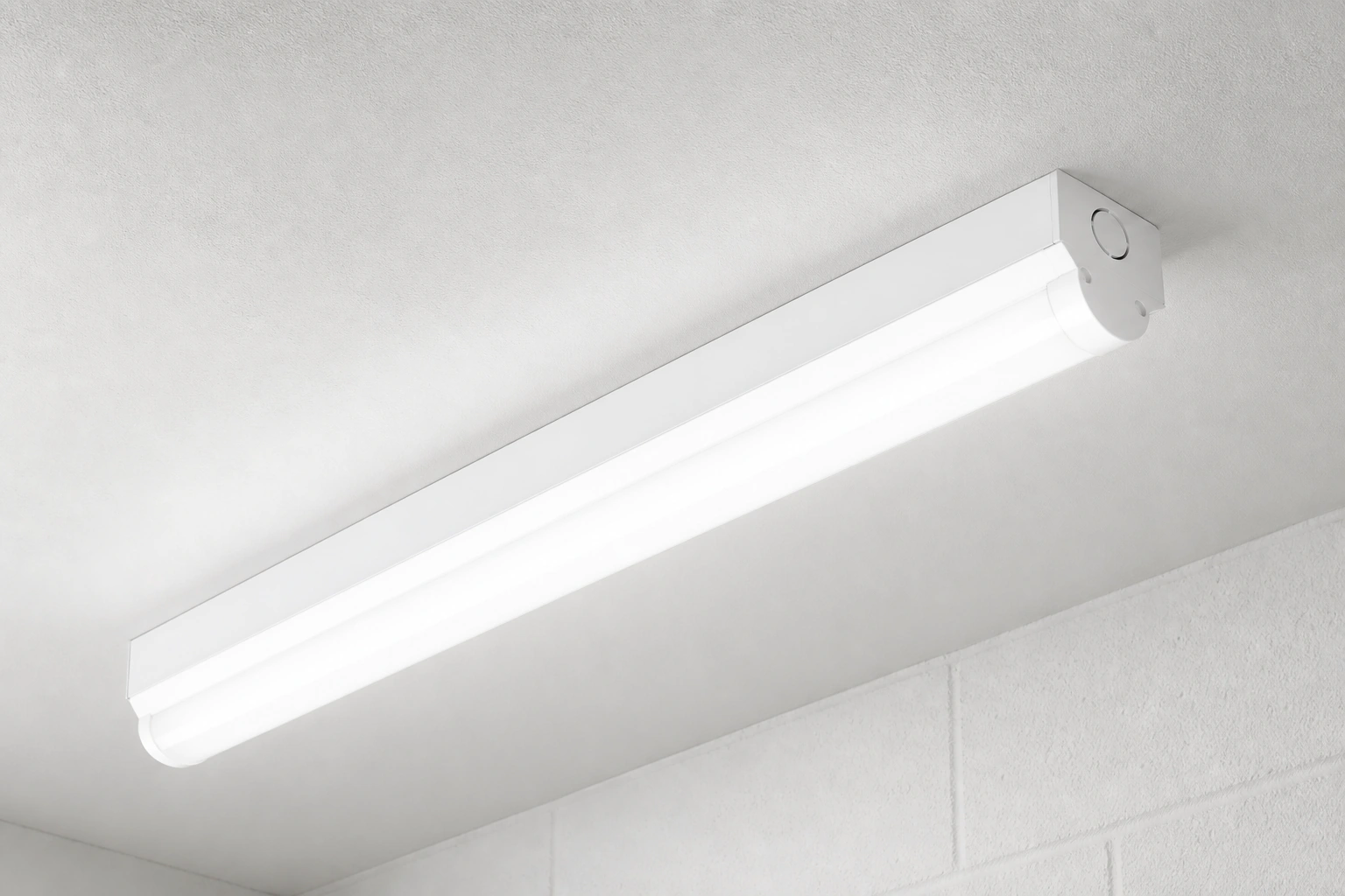 Glide shown in a commercial lighting application